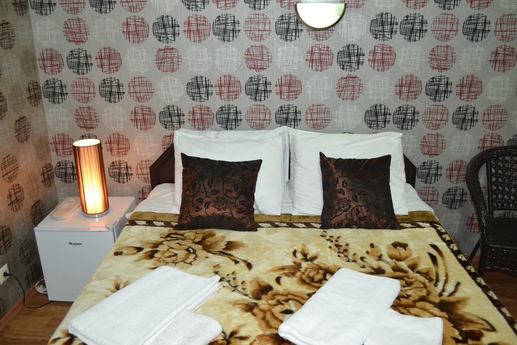 Hotel Elite House Batumi Quarto foto